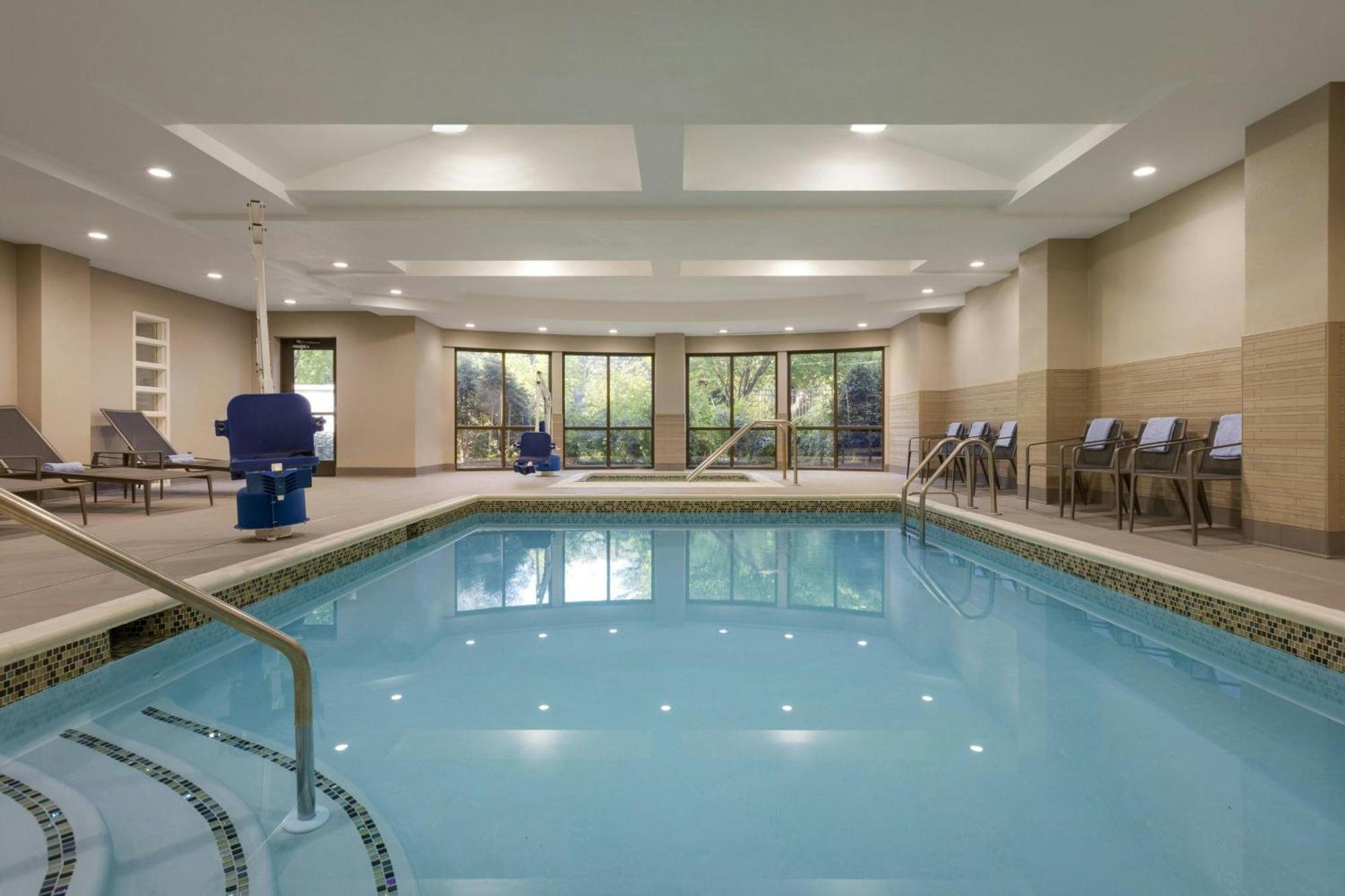 Courtyard Lancaster Hotell Fertility Eksteriør bilde