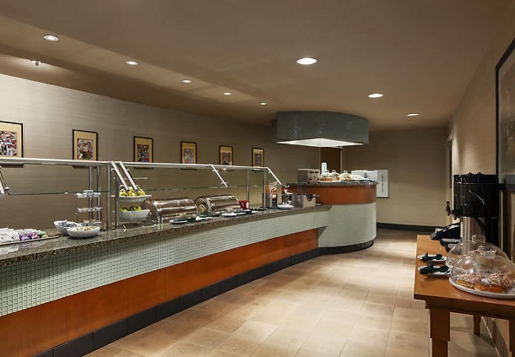 Courtyard Lancaster Hotell Fertility Eksteriør bilde